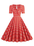 Robe Rouge Rétro Années 30 à Carreaux