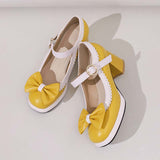 Chaussures vintage jaunes années 50 retro pin-up rockabilly