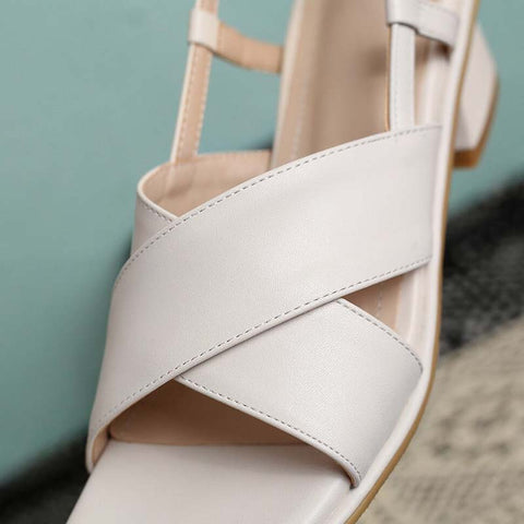 Sandales beige années 1950 vintage retro chaussures femme