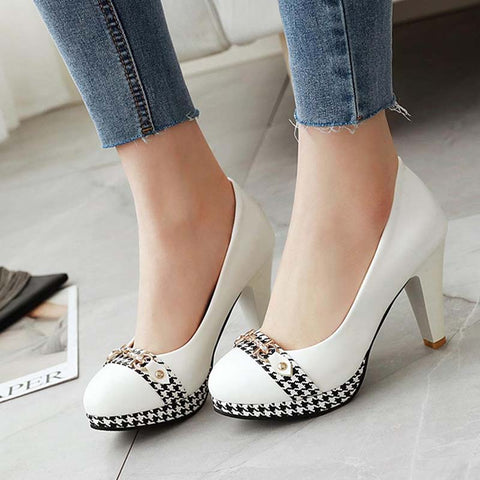 Chaussures années 50 blanches vintage retro pin-up style