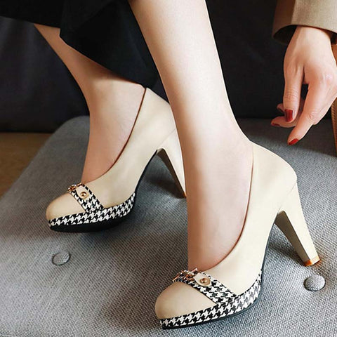 Chaussures blanche pin-up vintage retro années 50 femme
