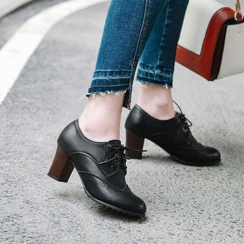 Derbies cuir noir vintage retro années 50 pin-up