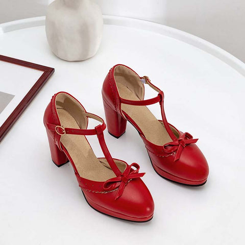 Escarpins années 50 pin-up rouges vintage retro rockabilly